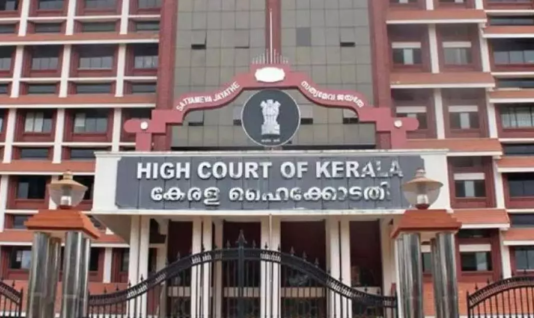 భక్తుల నుంచి ఎలాంటి విరాళాలు స్వీకరించరాదు : కేరళ హైకోర్టు