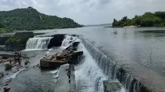 శనిగరంలో రేయింబగలు ఆటపాటల సందడే ...