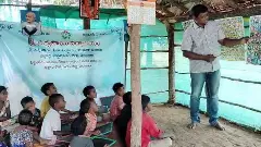 ఆ టీచర్ ఆదివాసీ చీకటి బతుకుల్లో వెలుగు కిరణం