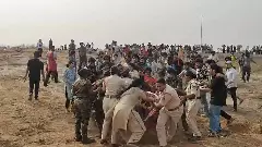 HCUలో ఉద్రిక్తత.. పలువురు విద్యార్థుల అరెస్ట్