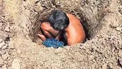 సజీవ సమాధిని భగ్నం చేసిన పోలీసులు