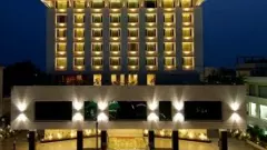 ఏపీలో స్టార్ హోటళ్లకు వరం