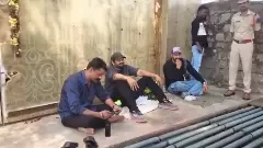 మోహన్ బాబు ఇంటి దగ్గర బైఠాయించిన మనోజ్