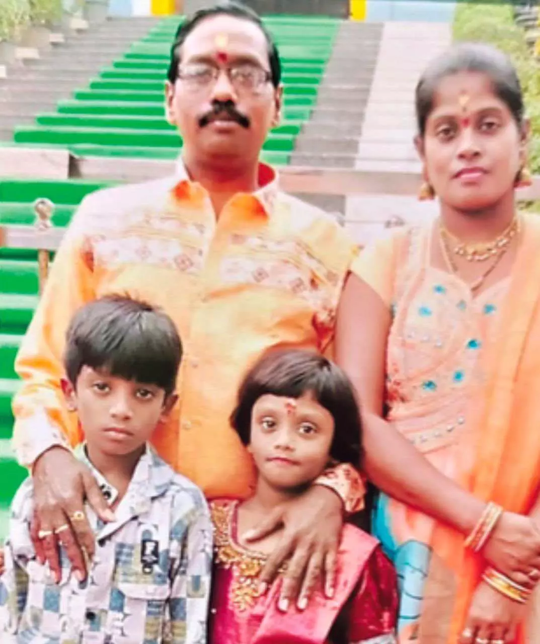 పుష్ప సినిమా బాధితుడు శ్రీతేజ పరిస్ధితి ఏమిటో తెలుసా ? పుష్ప సినిమా బాధితుడు శ్రీతేజ పరిస్ధితి ఏమిటో తెలుసా ?