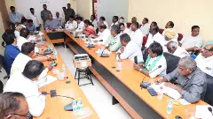 వ్యాపారుల వల్ల నాశనమైన పొగాకు రైతుల జీవితాలు