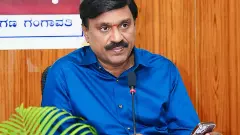 ఎంఎల్ఏ గాలి జనార్ధన రెడ్డిపై అనర్హత వేటు