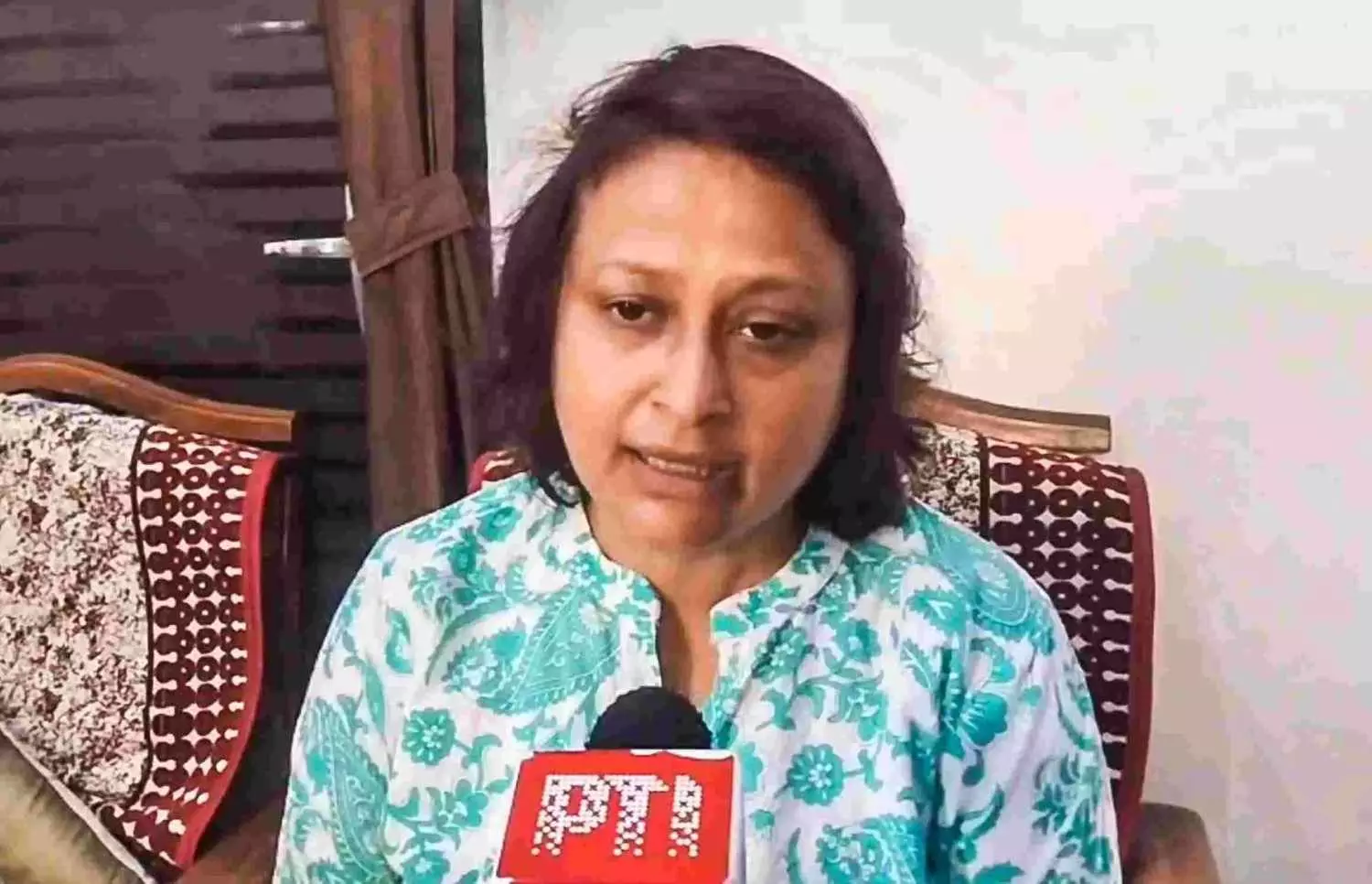 పాక్ ఉగ్ర స్థావరాలపై దాడి..పహెల్గామ్ బాధిత కుటుంబాల హర్షం.. పాక్ ఉగ్ర స్థావరాలపై దాడి..పహెల్గామ్ బాధిత కుటుంబాల హర్షం..