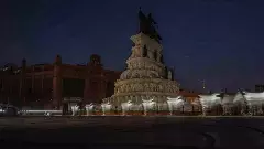 రాత్రంతా చీకట్లోనే..సరిహద్దు జిల్లాల ప్రజల్లో ఆందోళన