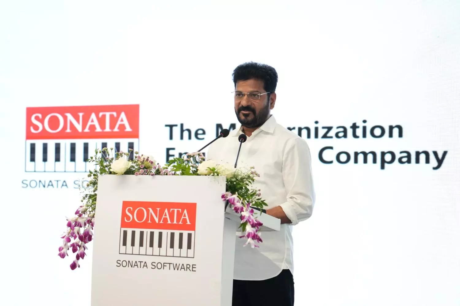 తెలంగాణకు రు. 3 లక్షల కోట్ల పెట్టుబడులు తెలంగాణకు రు. 3 లక్షల కోట్ల పెట్టుబడులు