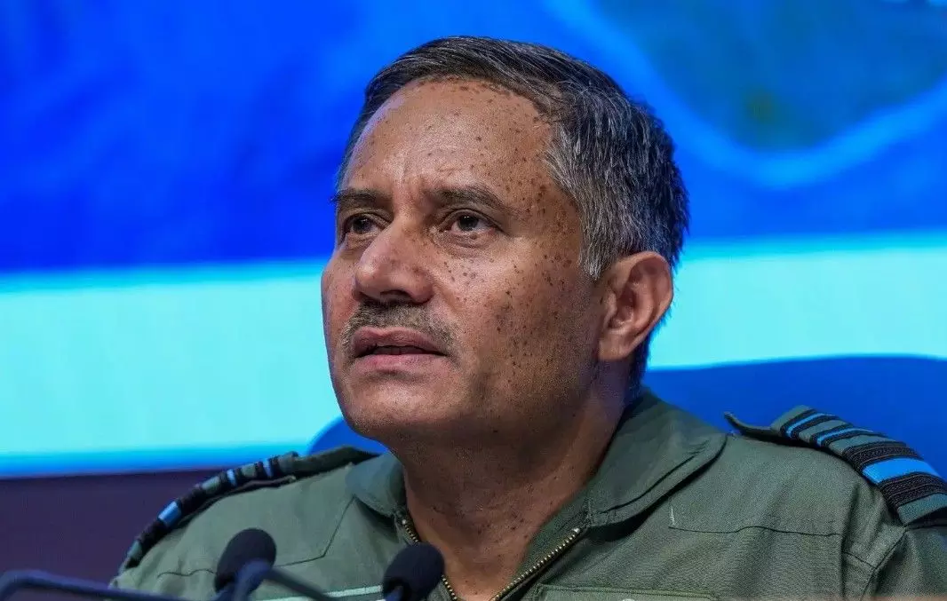 సరిహద్దులో దళాలను తగ్గించడంపై దృష్టిసారించిన భారత్, పాక్ సరిహద్దులో దళాలను తగ్గించడంపై దృష్టిసారించిన భారత్, పాక్