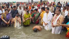 కాళేశ్వరం త్రివేణి సంగమంలో సరస్వతీ పుష్కరాలు ప్రారంభం