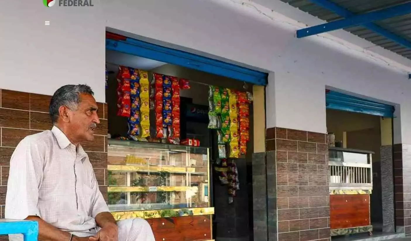 ఇండో- పాక్ బోర్డర్: ఇలాంటి సరిహద్దులో శాంతి ఎలా లభిస్తుంది? ఇండో- పాక్ బోర్డర్: ఇలాంటి సరిహద్దులో శాంతి ఎలా లభిస్తుంది?