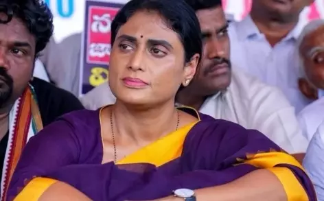 విశాఖ ఉక్కుపై పవన్, చంద్రబాబు నోరు విప్పరా? విశాఖ ఉక్కుపై పవన్, చంద్రబాబు నోరు విప్పరా?