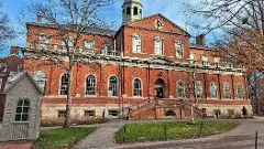 ఇండియన్ స్టూడెంట్స్ మీద మరొక దెబ్బ వేసిన ట్రంప్