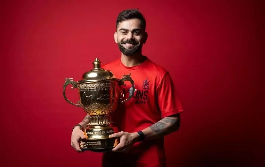 లండన్కు వెళ్లిపోయిన క్రికెటర్ విరాట్ కొహ్లీ.. లండన్కు వెళ్లిపోయిన క్రికెటర్ విరాట్ కొహ్లీ..