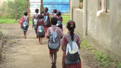 సర్కార్ బడుల సంరక్షణ టీచర్లదేనా?