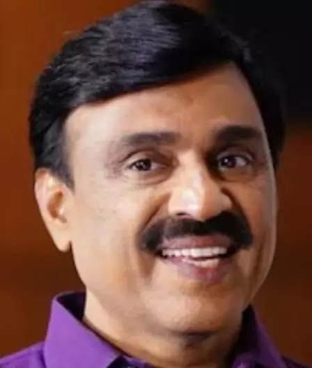 గాలి జనార్దన రెడ్డికి హైకోర్టు భారీ ఊరట,