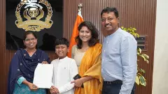 కొడుకుని జంతుప్రపంచానికి చేరువ చేసిన హైదరాబాద్ ఐఎఫ్ఎస్ అధికారి