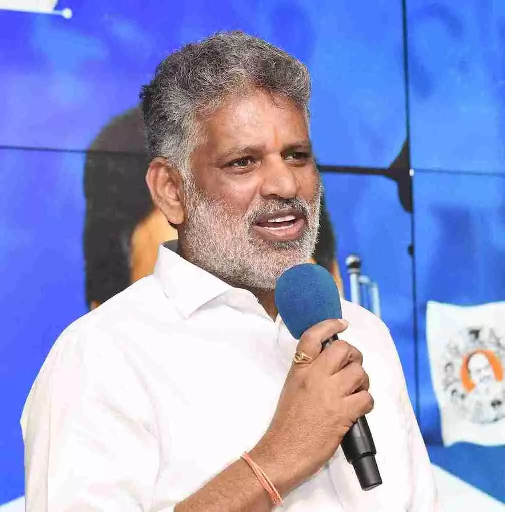 YCP | బెయిల్ పై వస్తా.. తరువాత యుద్ధమే YCP | బెయిల్ పై వస్తా.. తరువాత యుద్ధమే