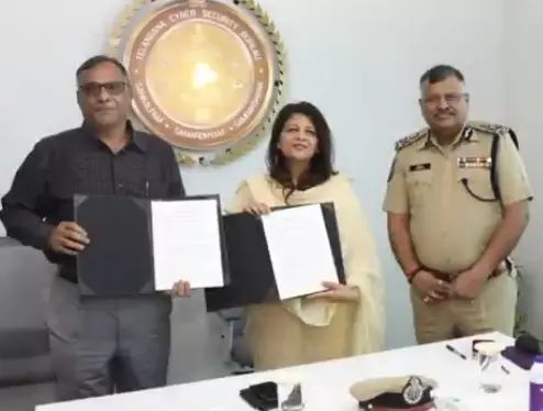 సోషల్ మీడియాపై సైబర్ సెక్యూరిటీ నిఘా, 15 మంది అరెస్ట్ సోషల్ మీడియాపై సైబర్ సెక్యూరిటీ నిఘా, 15 మంది అరెస్ట్