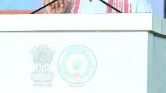 యోగా ప్రపంచాన్ని కలిపింది ..!