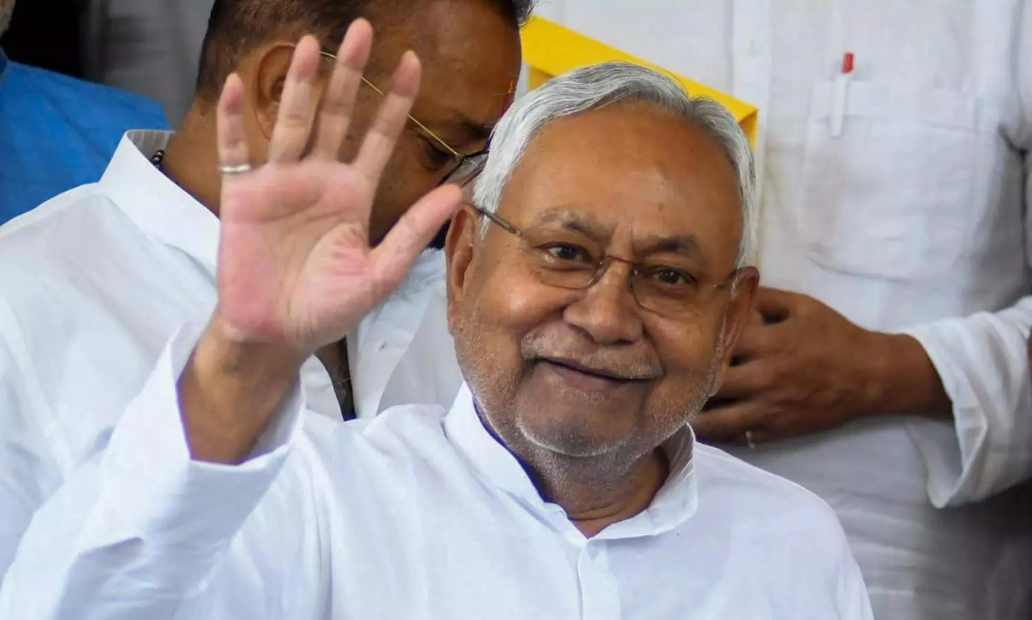 పింఛన్ను మూడు రెట్లు పెంచిన బీహార్ సీఎం నితీష్ పింఛన్ను మూడు రెట్లు పెంచిన బీహార్ సీఎం నితీష్