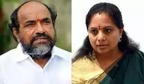 బీసీ కెరటం ఆర్ కృష్ణయ్యను కవిత ఎందుకు కలిసినట్టు? బీసీ కెరటం ఆర్ కృష్ణయ్యను కవిత ఎందుకు కలిసినట్టు?