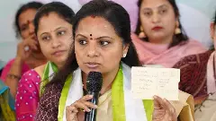 కాంగ్రెస్ కు వ్యతిరేకంగా కవిత పోరుబాట