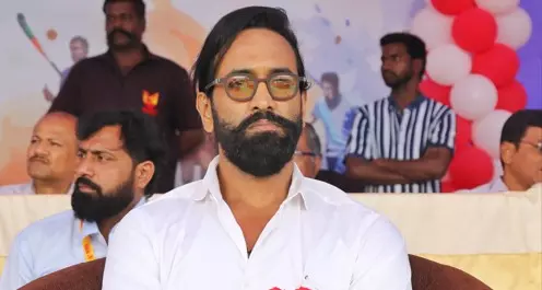 మంచు విష్ణుకు జీఎస్టీ అధికారుల షాక్ మంచు విష్ణుకు జీఎస్టీ అధికారుల షాక్