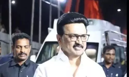 మతం, కులం పేరుతో తమిళులను విభజిస్తున్నది కేంద్రమే మతం, కులం పేరుతో తమిళులను విభజిస్తున్నది కేంద్రమే