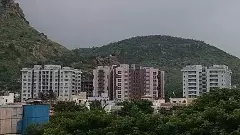 CMC లాంటి ఆసుపత్రిని RSS ఎందుకు ఏర్పాటు చేయలేదు?