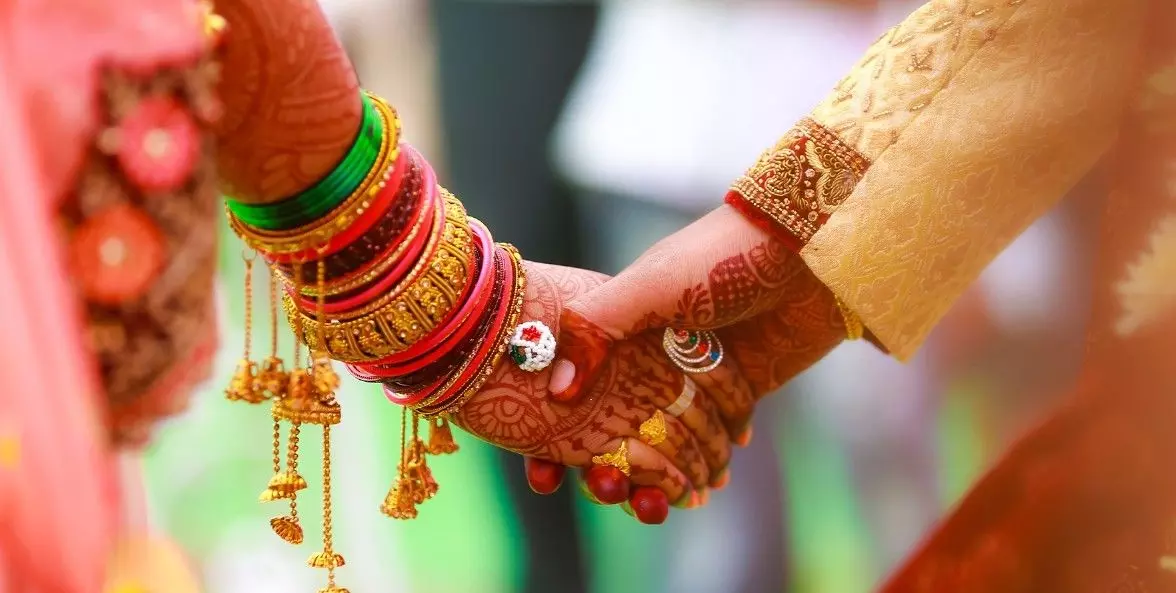 తెలంగాణలో నూతన వధూవరులకు సర్కారు శుభవార్త తెలంగాణలో నూతన వధూవరులకు సర్కారు శుభవార్త