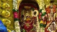 భక్తులతో కిటకిటలాడిన  గోల్కొండ జగదాంబ దేవాలయం