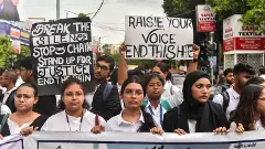 కోల్‌కతా గ్యాంగ్ రేప్: బార్ కౌన్సిల్ నుంచి నిందితుడు బహిష్కరణ ..