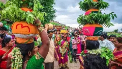 బోనాలు తెలంగాణకు ఎలా వచ్చాయి?