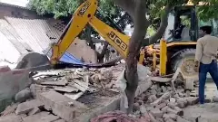 అస్సాంలో 1,600 నివాసాలు నేలమట్టం