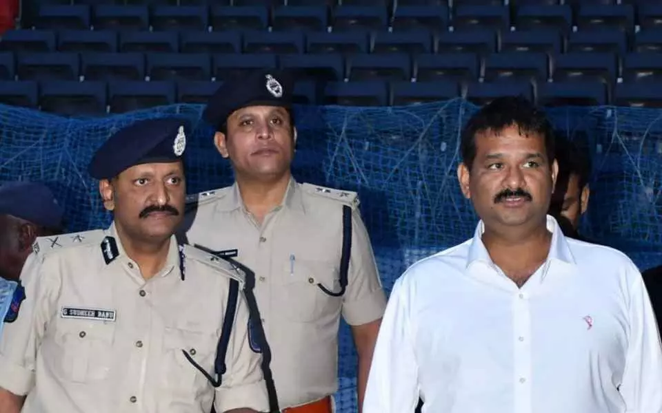 హెచ్ సి ఏ స్కాం కేసులో రిమాండ్ ఖైదీలు కస్టడీలోకి ..