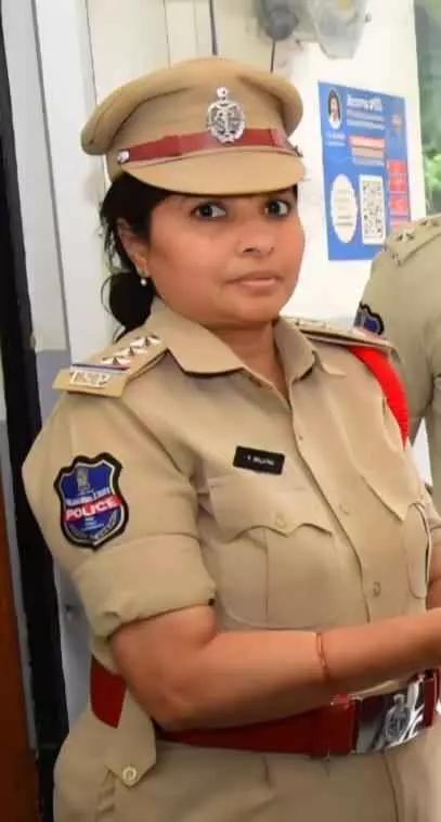 కరీంనగర్ సిఐపై కేసు కరీంనగర్ సిఐపై కేసు