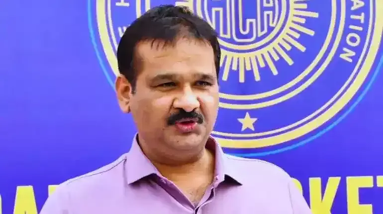 హెచ్ సిఏ స్కాం నిందితులను 10 రోజుల కస్టడికి ఇవ్వండి హెచ్ సిఏ స్కాం నిందితులను 10 రోజుల కస్టడికి ఇవ్వండి