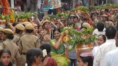 బోనాలు, మొహర్రం ఉత్సవాల్లో ఈవ్ టీజర్లపై షీ టీమ్ యాక్షన్