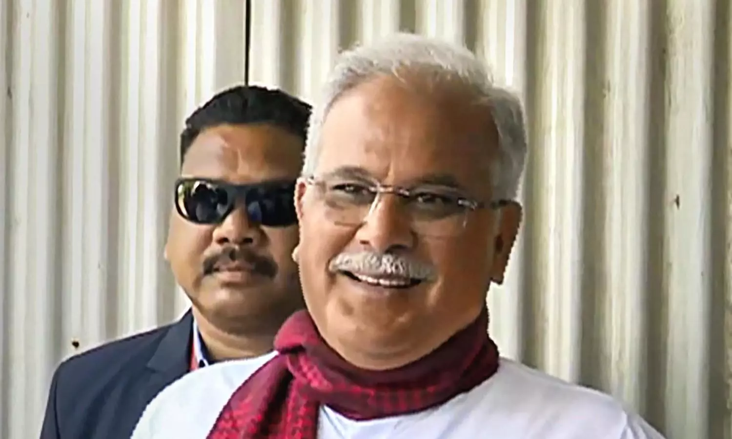 ‘జనం దృష్టి మరల్చడానికే..’ ‘జనం దృష్టి మరల్చడానికే..’