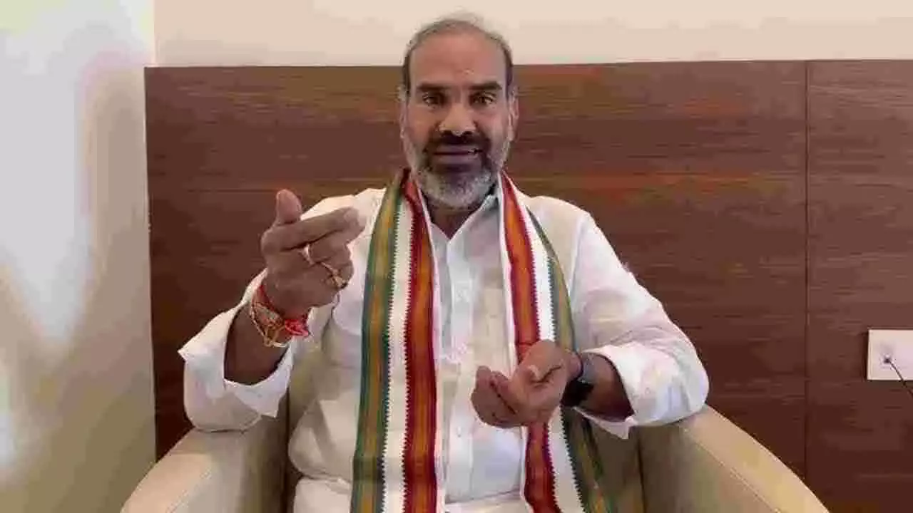 ‘ఫోన్ ట్యాప్ చేయాల్సిన ఖర్మ రేవంత్‌కు లేదు’
