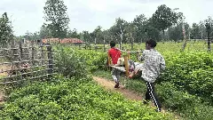 ఆంబులెన్స్‌ ఎలా ఉంటుందో తెలీని మనుషులు!