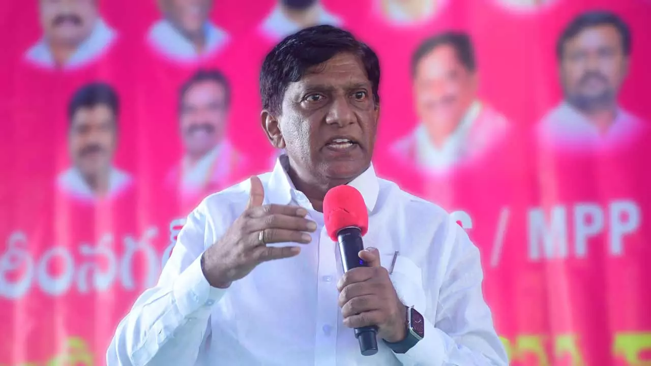 బీసీ రిజర్వేషన్ల ఆమోదం గంటలో అయిపోతుందా..? బీసీ రిజర్వేషన్ల ఆమోదం గంటలో అయిపోతుందా..?