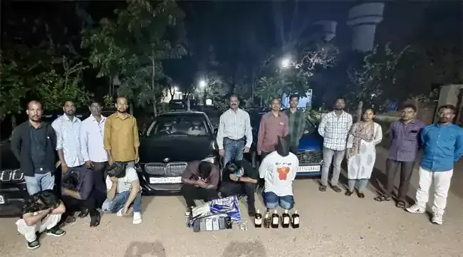 ఐటి ఉద్యోగి బర్త్ డే వేడుకలో డ్రగ్స్ ఐటి ఉద్యోగి బర్త్ డే వేడుకలో డ్రగ్స్