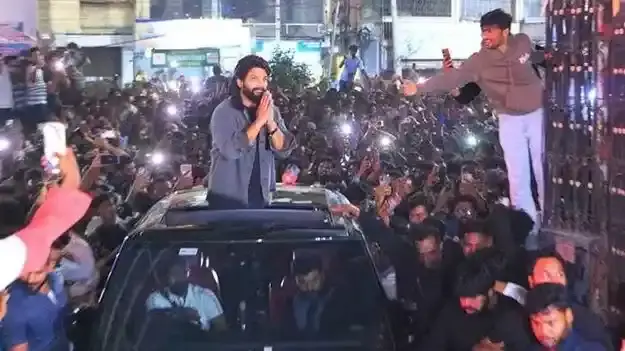 ‘పుష్ప’ ఘటనపై మానవహక్కుల కమిషన్ సీరియస్ ‘పుష్ప’ ఘటనపై మానవహక్కుల కమిషన్ సీరియస్