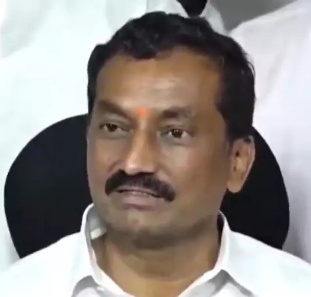 BJP Medak MP | మెదక్ ఎంపీ రఘునందన్ రావుకు ప్రాణగండం ? BJP Medak MP | మెదక్ ఎంపీ రఘునందన్ రావుకు ప్రాణగండం ?