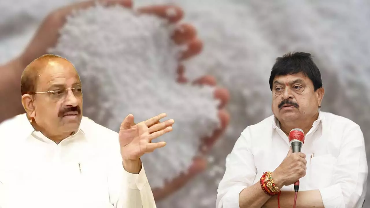 తెలంగాణలో ‘యూరియా’ యుద్ధం..