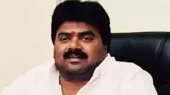 మా ఎమ్మెల్యే రాత్రి 10 తర్వాత రమ్మంటున్నారు!