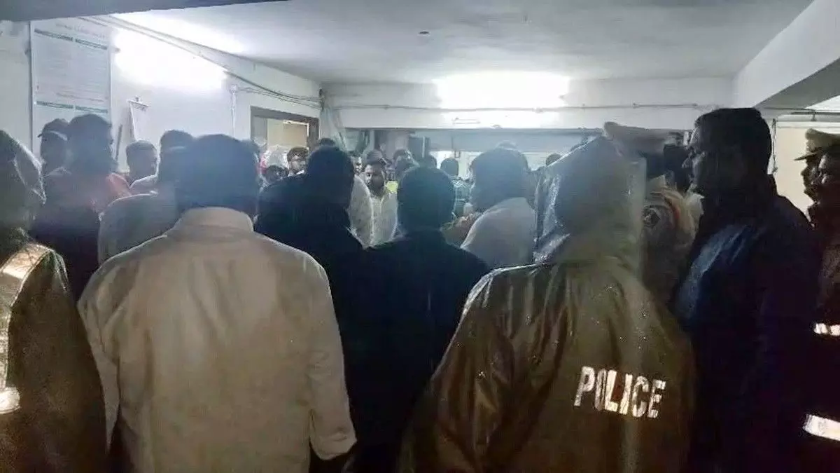 Gokulashtami Tragedy | గోకులాష్టమి వేడుకల్లో విషాదం..ఐదుగురు మృతి Gokulashtami Tragedy | గోకులాష్టమి వేడుకల్లో విషాదం..ఐదుగురు మృతి